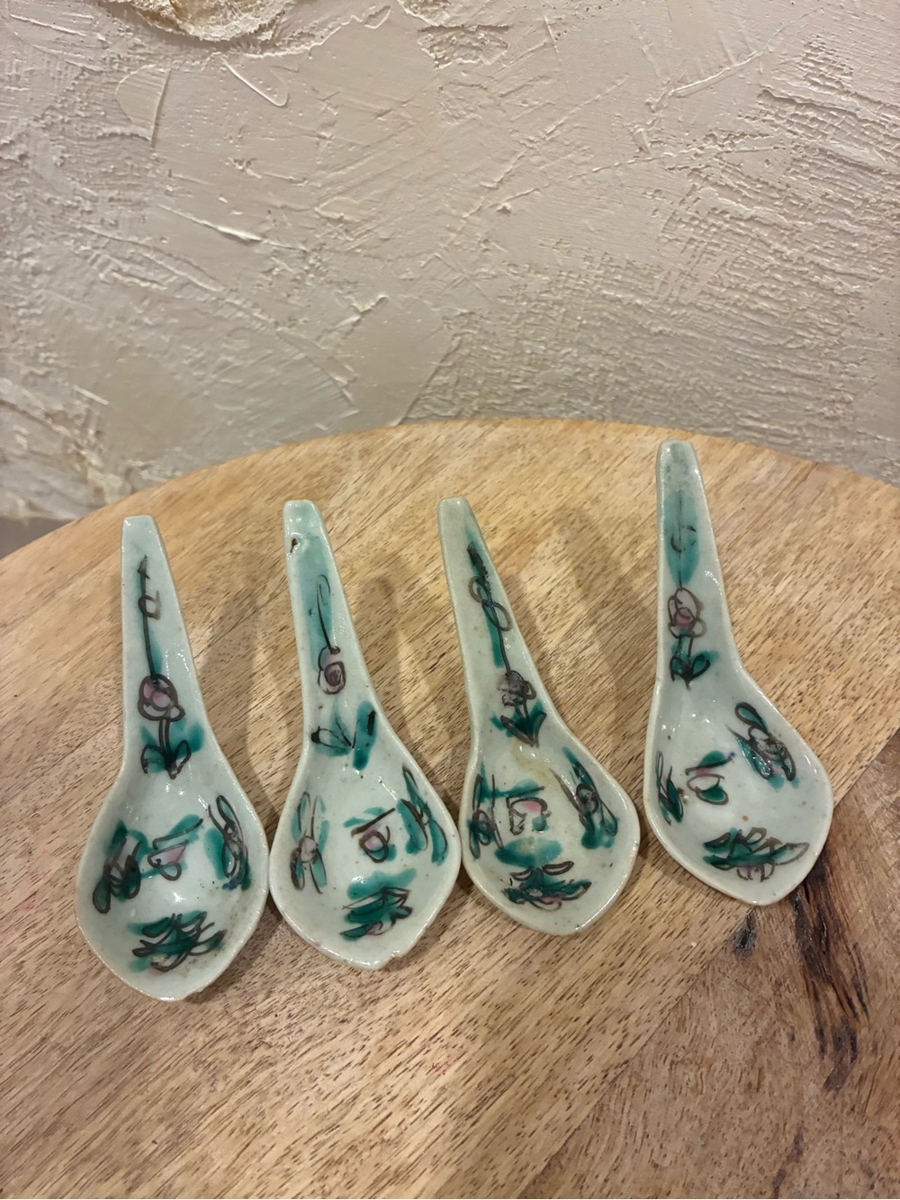 Vintage Antique Set of 4 Ceramic Hand Painted Asian Soup Spoons
